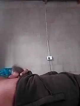 Snapshot of LaneYam chatting on March 2026 11:15:02 AM LaneYam online show from March 2026 11:15:02 AM