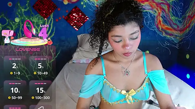 lucie petite online show from September 2025 06:44:02 PM