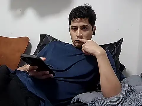 PerroDemonioHot online show from December 2025 11:12:02 PM