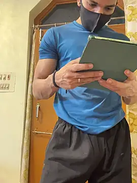 Snapshot of hot_hunk_boy chatting on March 2025 06:54:01 PM hot hunk boy online show from March 2025 06:54:01 PM