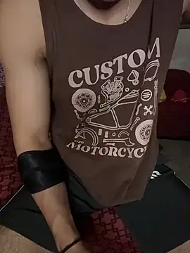 hot hunk boy online show from May 2026 07:16:01 AM