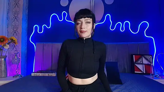 JeanneSabatier online show from February 2026 07:57:02 PM