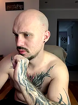 Snapshot of AssHunter4k chatting on December 2025 09:15:01 AM AssHunter4k online show from December 2025 09:15:01 AM