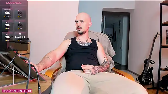 Snapshot of AssHunter4k chatting on February 2026 06:36:01 PM AssHunter4k online show from February 2026 06:36:01 PM