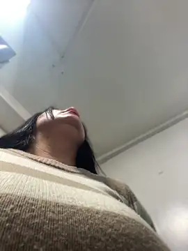 Miia Jazmin online show from April 2026 09:04:01 PM