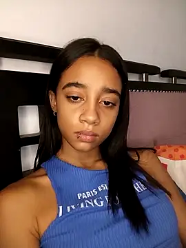 Zoe Sweett18 online show from April 2026 06:46:02 PM