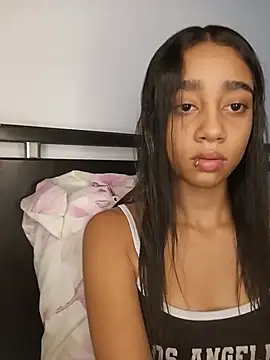 Zoe Sweett18 online show from July 2026 06:39:02 PM