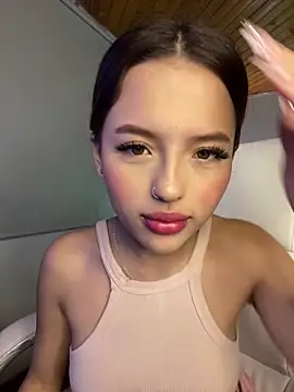 Sofia18 pinkk online show from October 2025 10:29:02 PM