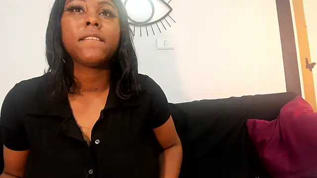 yelicampbell online show from January 2025 03:25:02 PM