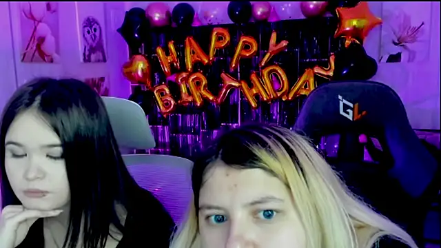 DiaAngell online show from October 2025 08:20:01 PM