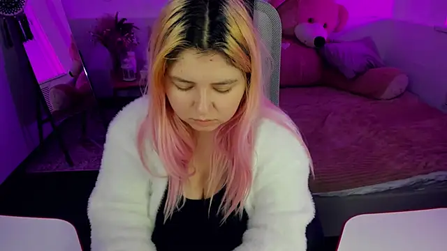 DiaAngell online show from February 2026 07:21:02 PM