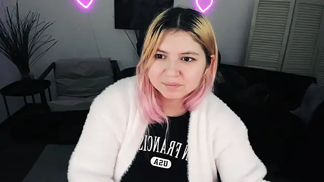 DiaAngell online show from February 2026 07:23:02 PM