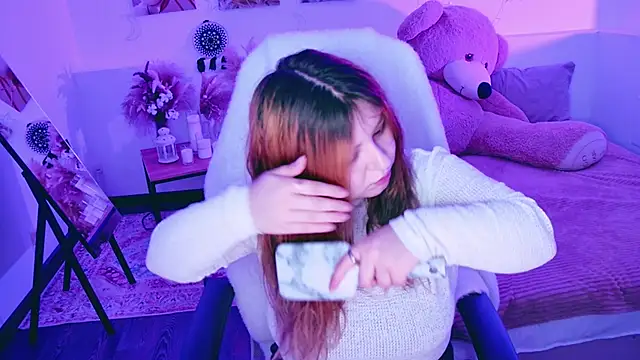 DiaAngell online show from April 2026 08:33:02 PM