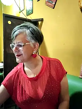 ilonna2025 online show from April 2026 09:17:02 PM