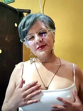 Snapshot of ilonna2025 chatting on June 2026 02:25:05 AM ilonna2025 online show from June 2026 02:25:05 AM
