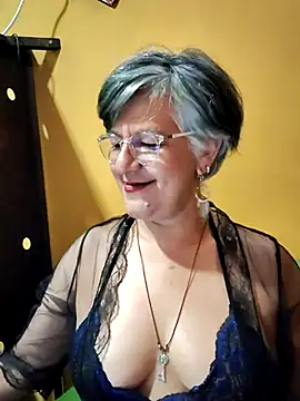 Snapshot of ilonna2025 chatting on June 2026 05:56:02 AM ilonna2025 online show from June 2026 05:56:02 AM