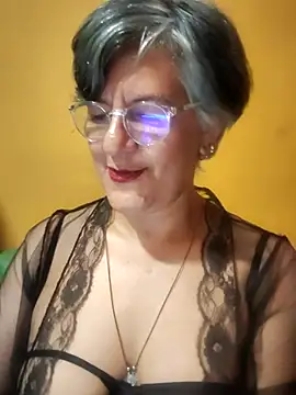 Snapshot of ilonna2025 chatting on July 2026 05:13:02 AM ilonna2025 online show from July 2026 05:13:02 AM