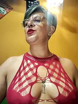 Snapshot of ilonna2025 chatting on July 2026 10:46:01 PM ilonna2025 online show from July 2026 10:46:01 PM