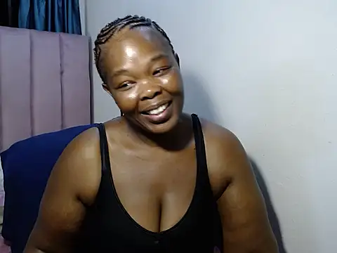 Hazel-nutt online show from March 2025 06:18:01 PM