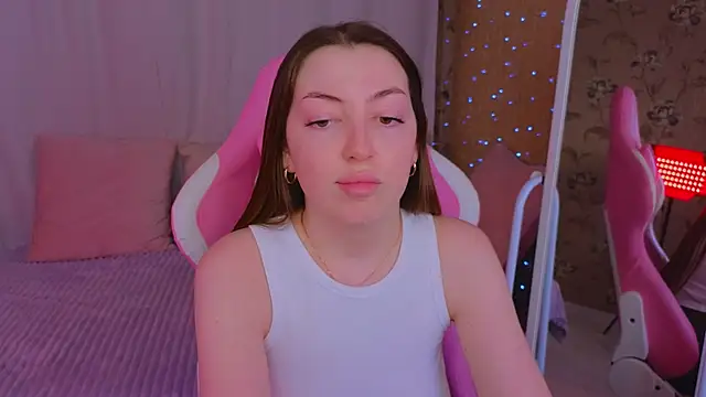 Ann moon   online show from March 2025 03:29:02 PM