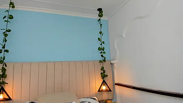 Paulina Lopezz online show from January 2025 08:21:01 PM