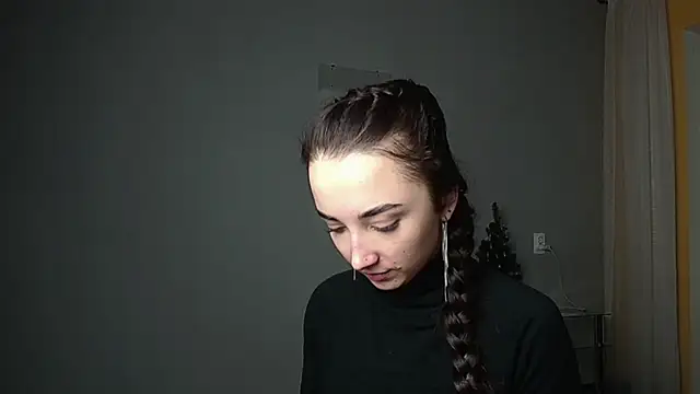 Eva Gloryy online show from January 2025 08:42:01 PM