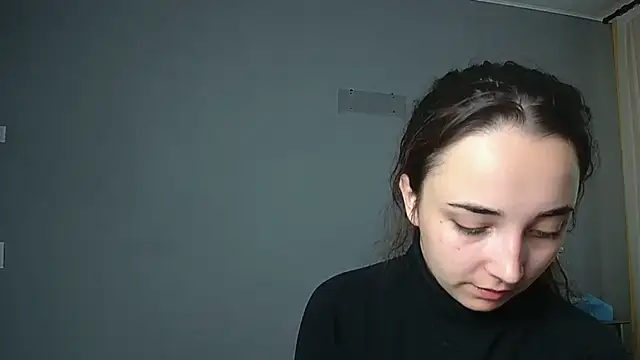 Eva Gloryy online show from September 2025 09:56:01 AM