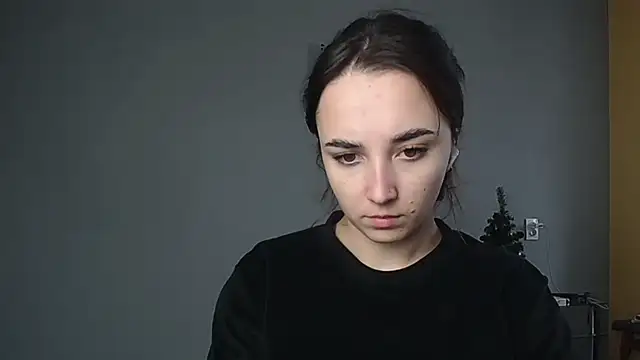 Eva Gloryy online show from January 2026 11:26:02 AM