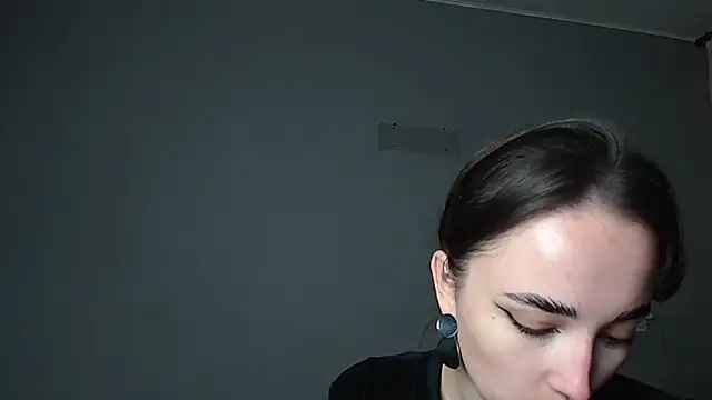 Snapshot of Eva_Gloryy chatting on April 2026 05:30:01 PM Eva Gloryy online show from April 2026 05:30:01 PM