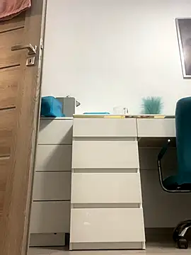 HotLivv69 online show from September 2025 07:16:01 PM