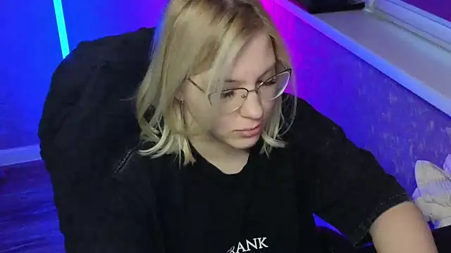 Snapshot of HotBrandyX chatting on February 2025 02:21:01 AM HotBrandyX online show from February 2025 02:21:01 AM