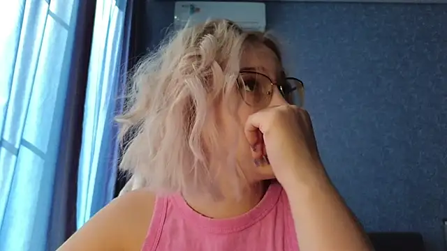 Snapshot of HotBrandyX chatting on September 2025 05:42:01 AM HotBrandyX online show from September 2025 05:42:01 AM