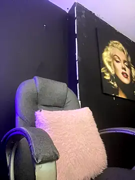 viktoria davis  online show from October 2025 10:54:02 PM