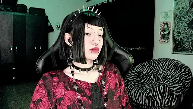 roxy toxic online show from February 2026 12:26:02 AM