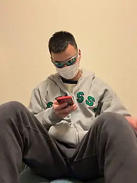 Snapshot of ki--kun chatting on February 2026 10:47:02 AM ki--kun online show from February 2026 10:47:02 AM