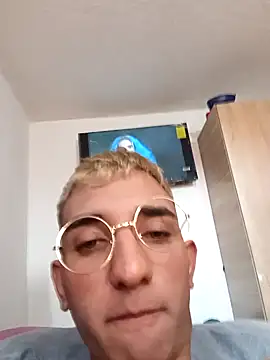 manu stiv online show from January 2025 12:13:01 PM