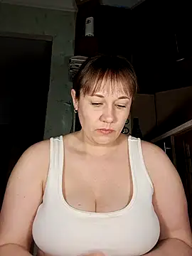 Snapshot of Marlyn_Martie chatting on February 2025 06:59:01 PM Marlyn Martie online show from February 2025 06:59:01 PM