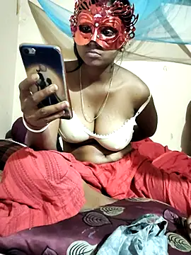 Snapshot of Babygard110 chatting on April 2026 04:19:01 PM Babygard110 online show from April 2026 04:19:01 PM