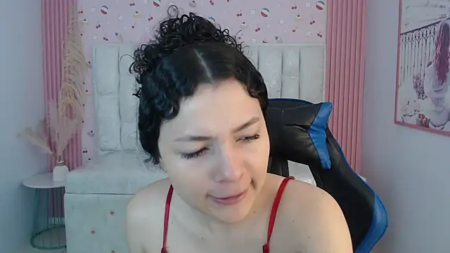 Snapshot of shalon_diaz_s chatting on October 2025 01:01:01 PM shalon diaz s online show from October 2025 01:01:01 PM