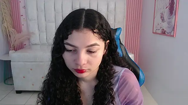 Snapshot of shalon_diaz_s chatting on November 2025 01:11:01 PM shalon diaz s online show from November 2025 01:11:01 PM