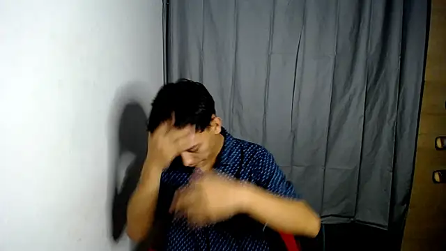 Maicol Garcia online show from January 2025 01:52:01 AM