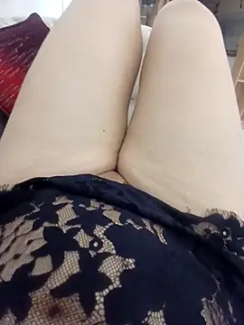 Ayochaa online show from November 2025 12:00:02 AM