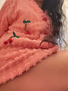 Snapshot of majdolin78 chatting on February 2025 02:34:01 PM majdolin78 online show from February 2025 02:34:01 PM