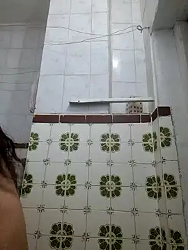 Snapshot of majdolin78 chatting on March 2025 07:28:02 PM majdolin78 online show from March 2025 07:28:02 PM