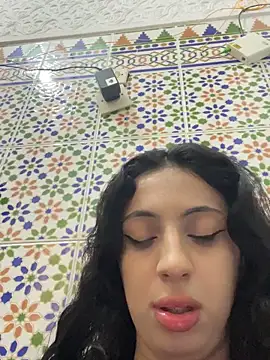 Snapshot of majdolin78 chatting on September 2025 10:17:01 AM majdolin78 online show from September 2025 10:17:01 AM