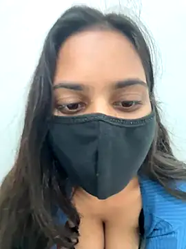 Snapshot of Sofia3393 chatting on November 2025 07:05:02 PM Sofia3393 online show from November 2025 07:05:02 PM