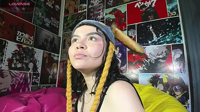 Zoe Cheshire online show from February 2025 03:14:02 AM