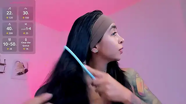 sophierooy22 online show from December 2025 01:24:02 AM