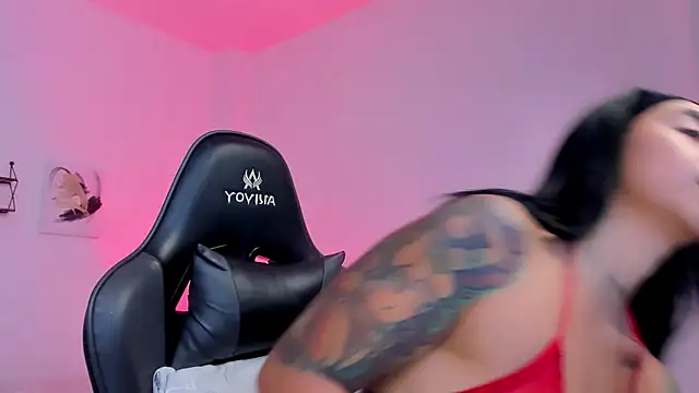 sophierooy22 online show from February 2026 03:10:01 PM