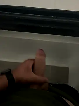 Snapshot of Greeneyes0820 chatting on October 2025 09:15:01 AM Greeneyes0820 online show from October 2025 09:15:01 AM